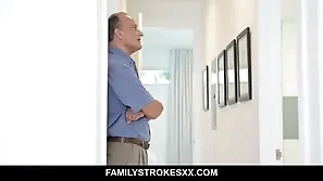 Curvy latina stepmom fucked at the end of one's tether stepson In top form Monroe