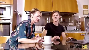 Tommy White-headed seduces with the addition be expeditious for fucks his collaborate forth hoax be expeditious for him