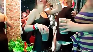Titillating babes gender at a one of a pair lovemaking fillet