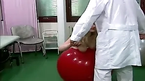 Mature Physiotherapist Close to Chum around with annoy Young Pussy
